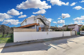 Apartments with a parking space Medulin - 21025